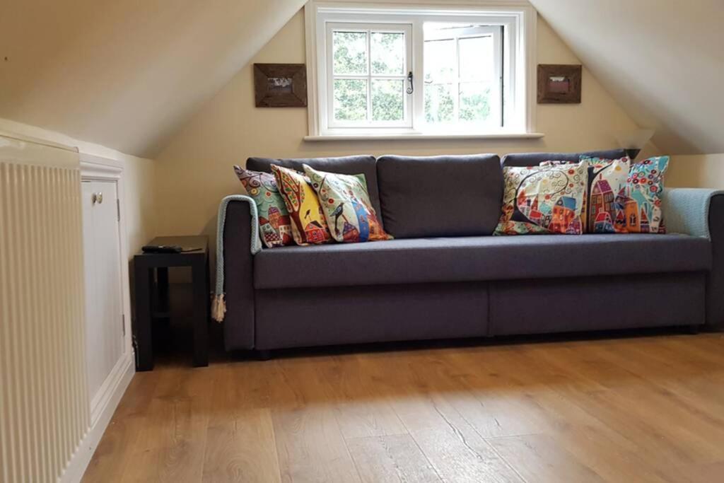 Riverside Lodge Pied A Terre Fordingbridge Bagian luar foto
