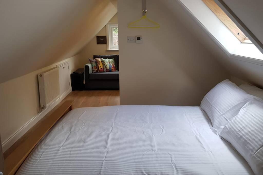 Riverside Lodge Pied A Terre Fordingbridge Bagian luar foto